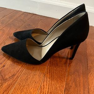 Ann taylor black pumps